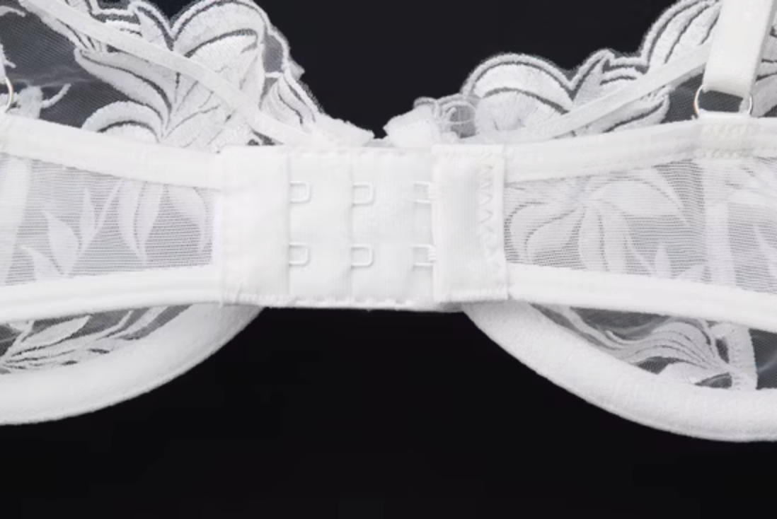 Amélie White Lace Lingerie Set