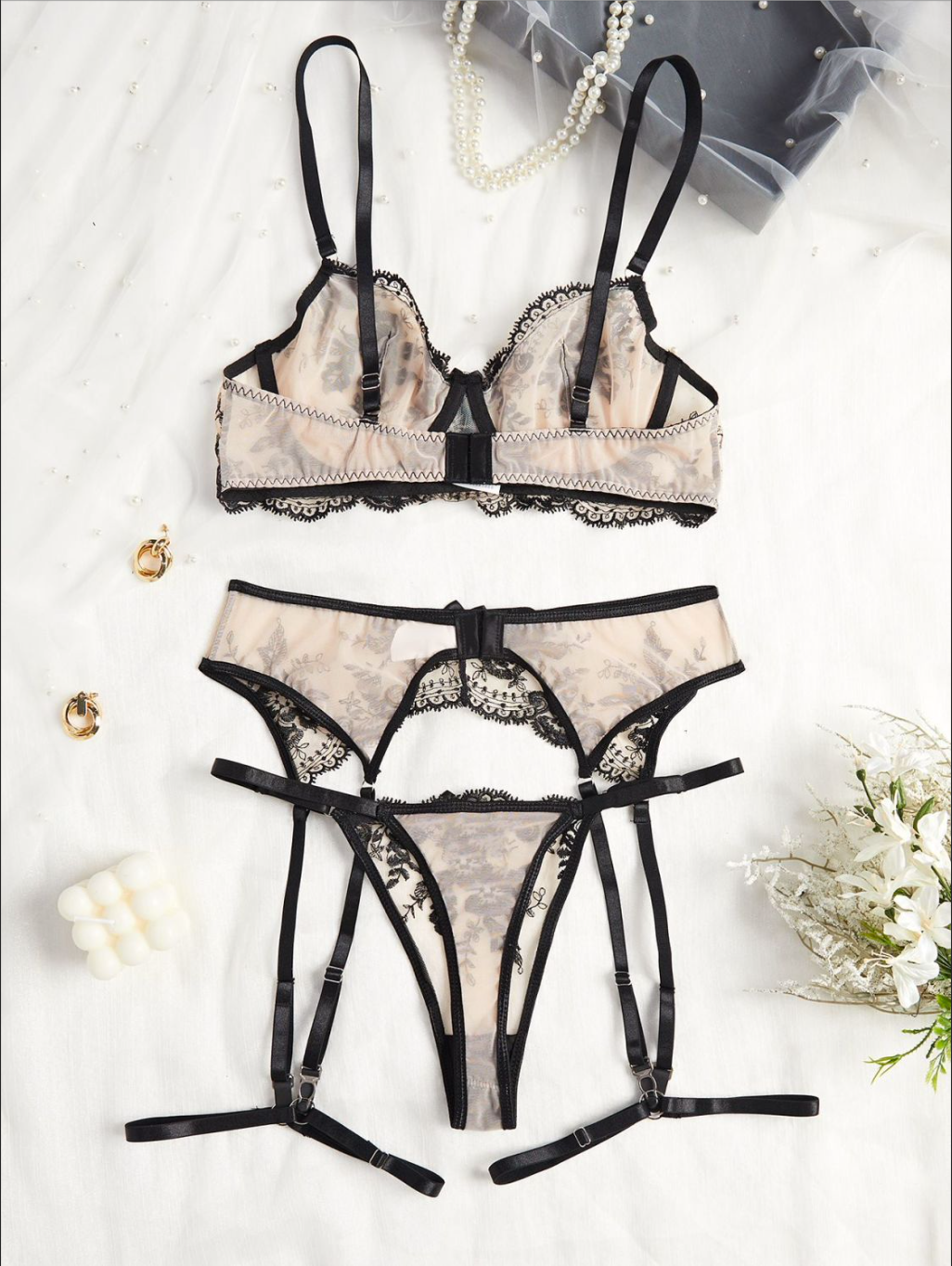 Lizzy Lingerie Lace Set